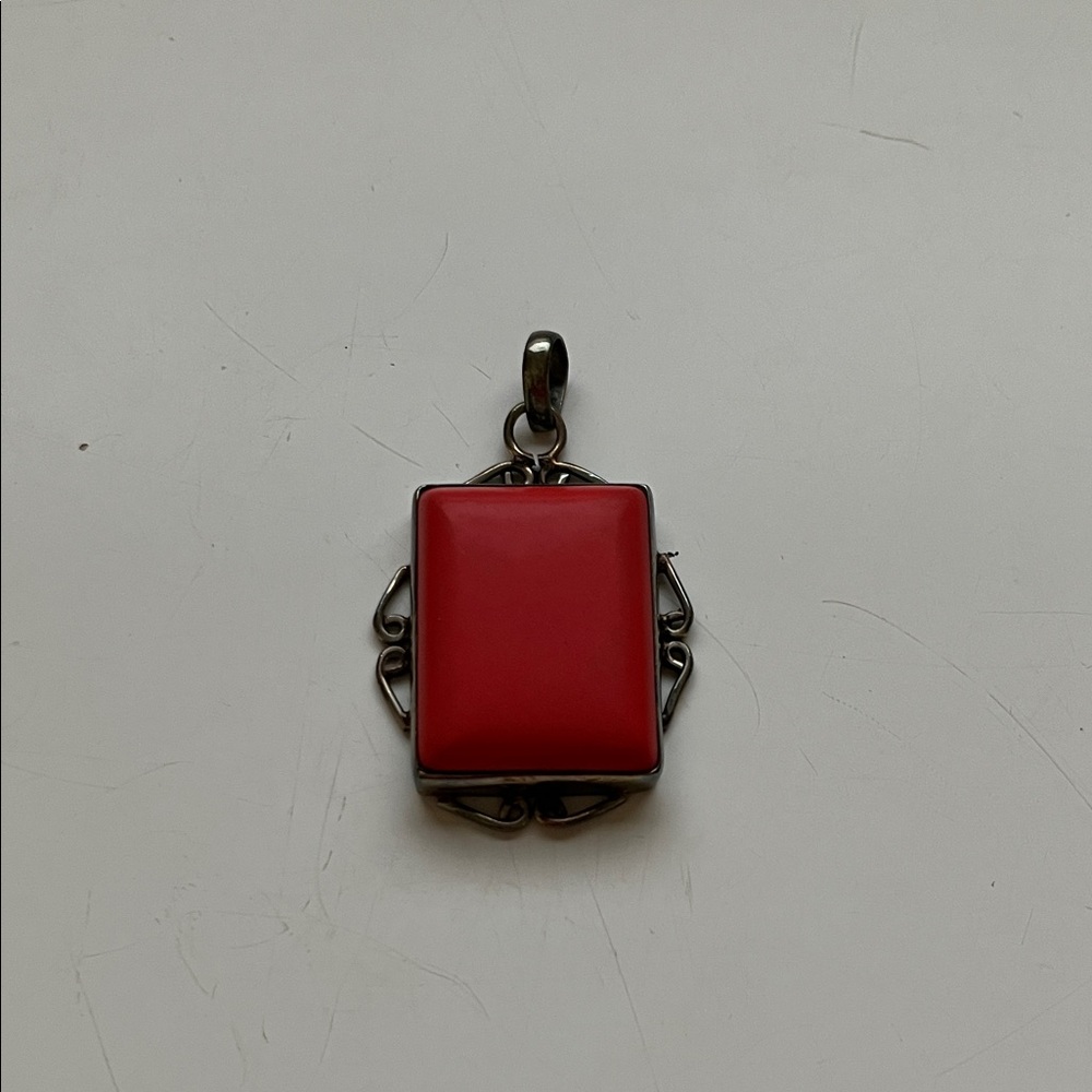 Red Silver Pendant - Picture 1 of 5